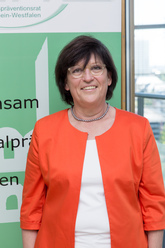 Vorsitzende Frau Müller-Piepenkötter